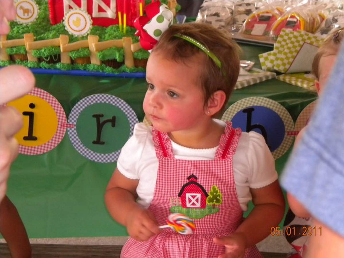 Olive is 2! - Old Macdonald Had a Farm