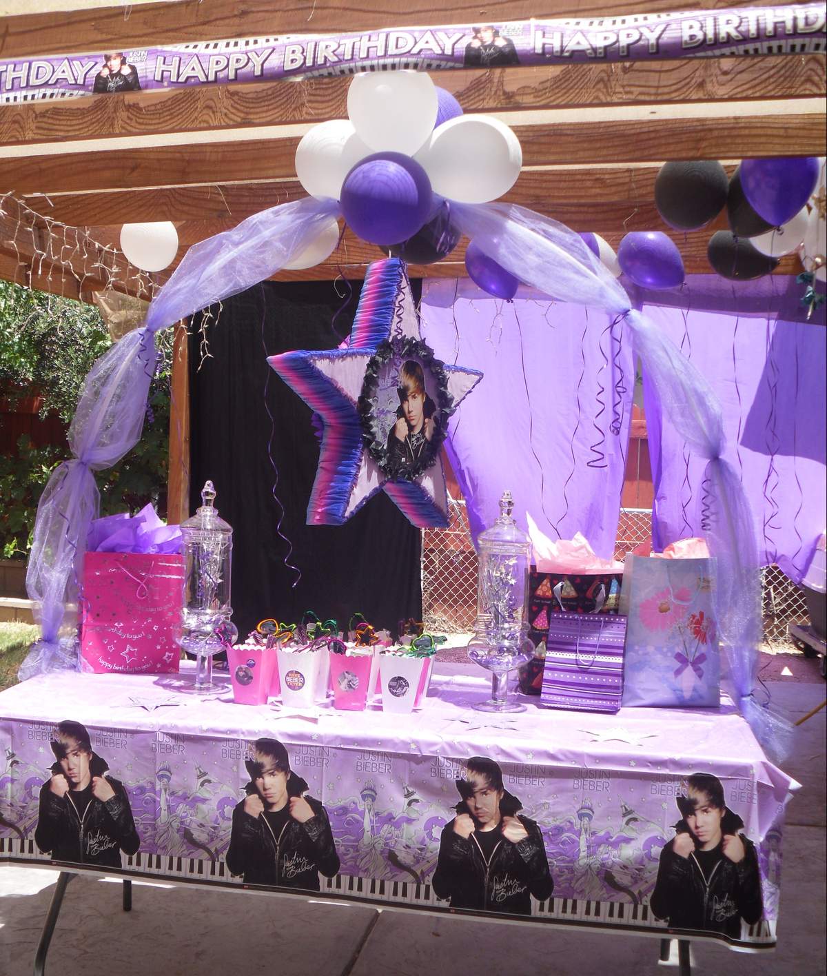 Justin Bieber Birthday Party Ideas | Photo 18 of 24 | Catch My Party