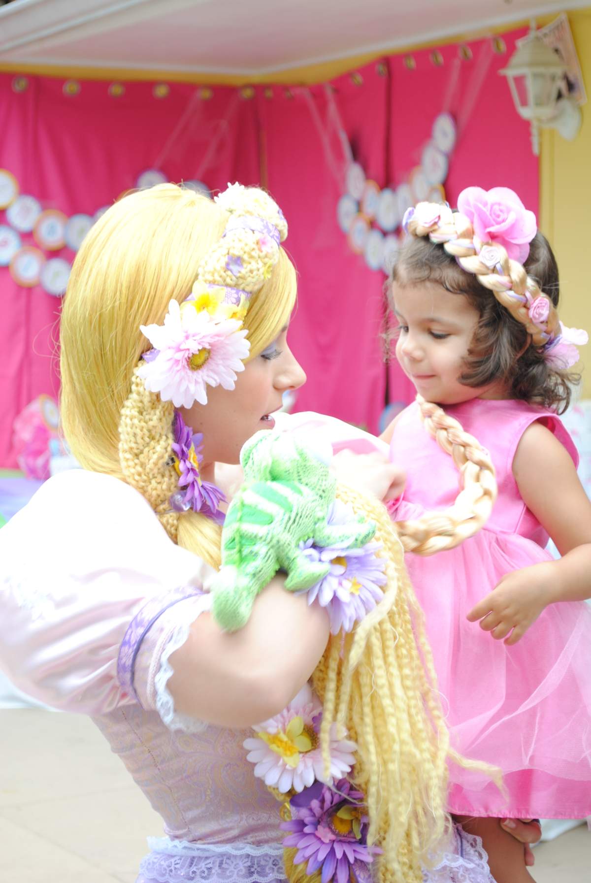 Rapunzel's Art Party - rapunzel, tangled