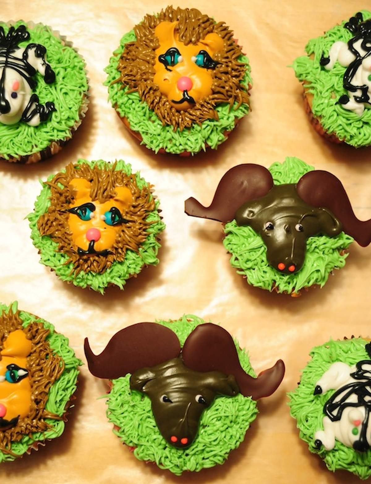 Cupcakes - None