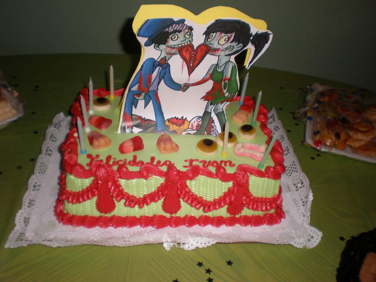  dinner for Ivan ! Let's Paint the Town Red! - zombie birthday