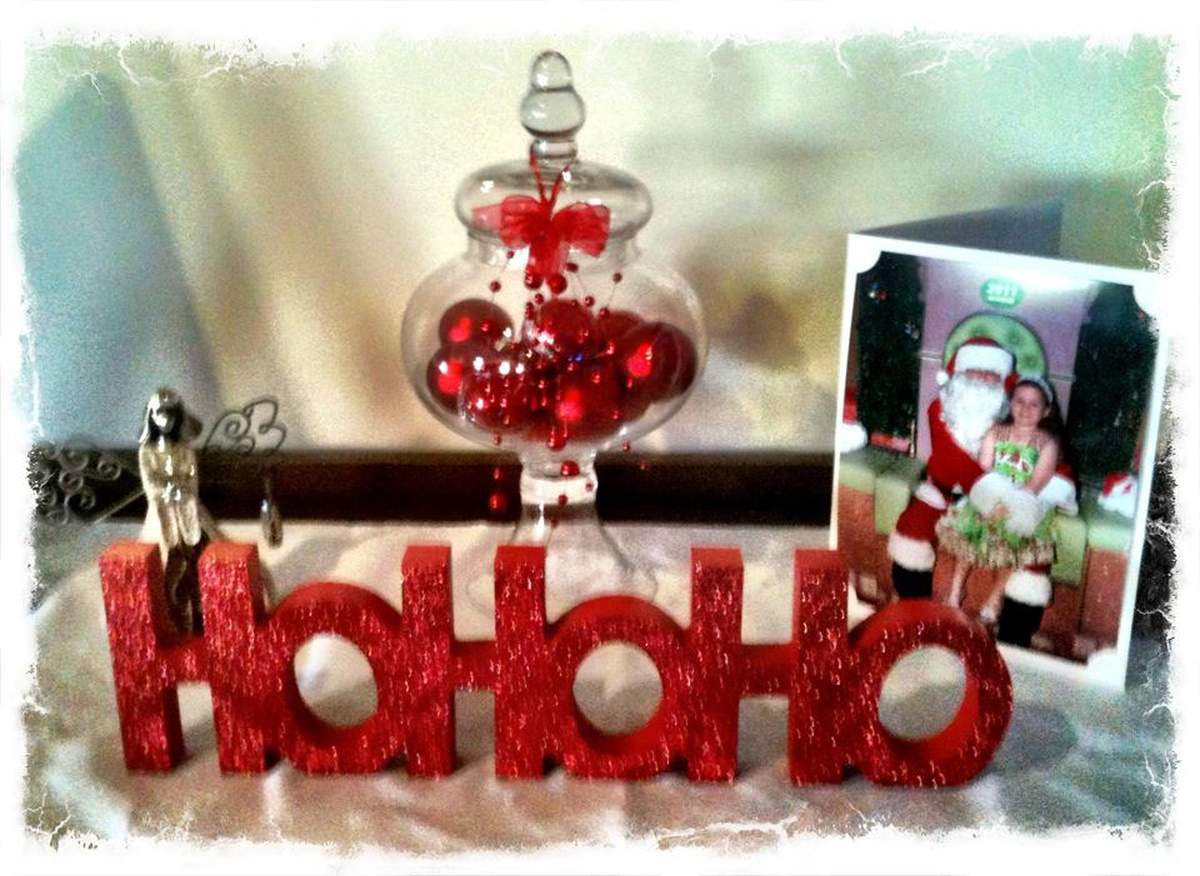 A Bozzoli Christmas - Red, White and Silver