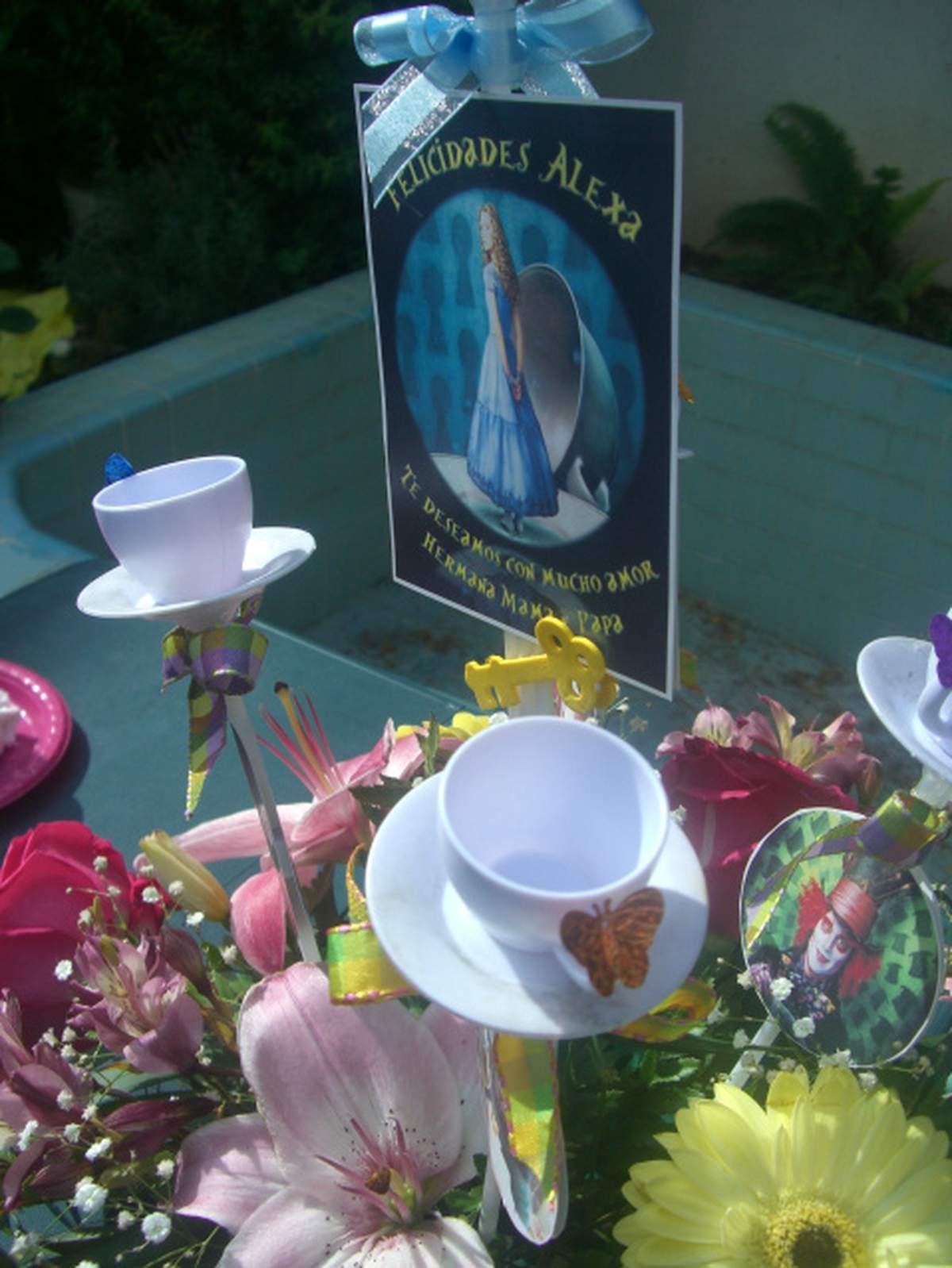 Alexa tea party - Alice in Wonderland, Mad Tea Party