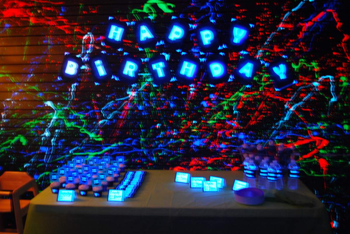 Glow In The Dark Party - glow in the dark