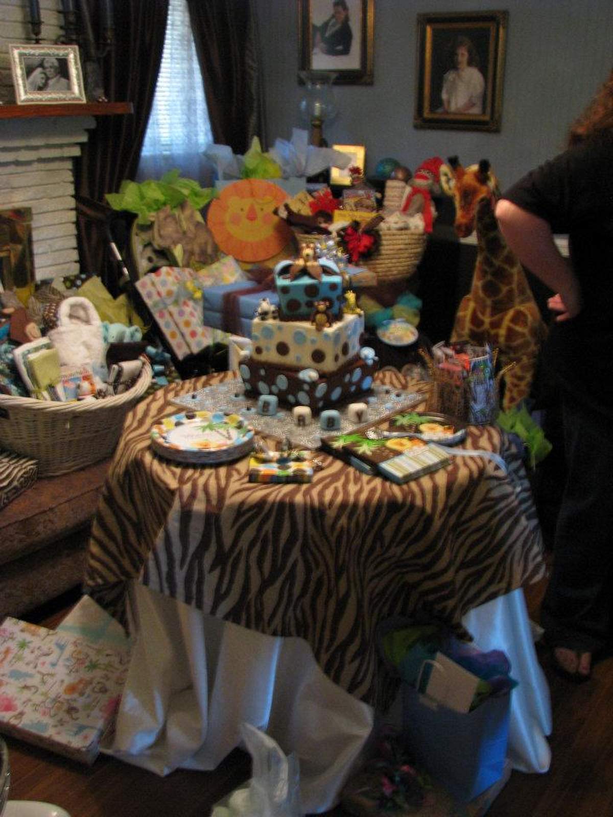 King of the Jungle - Jungle Theme
