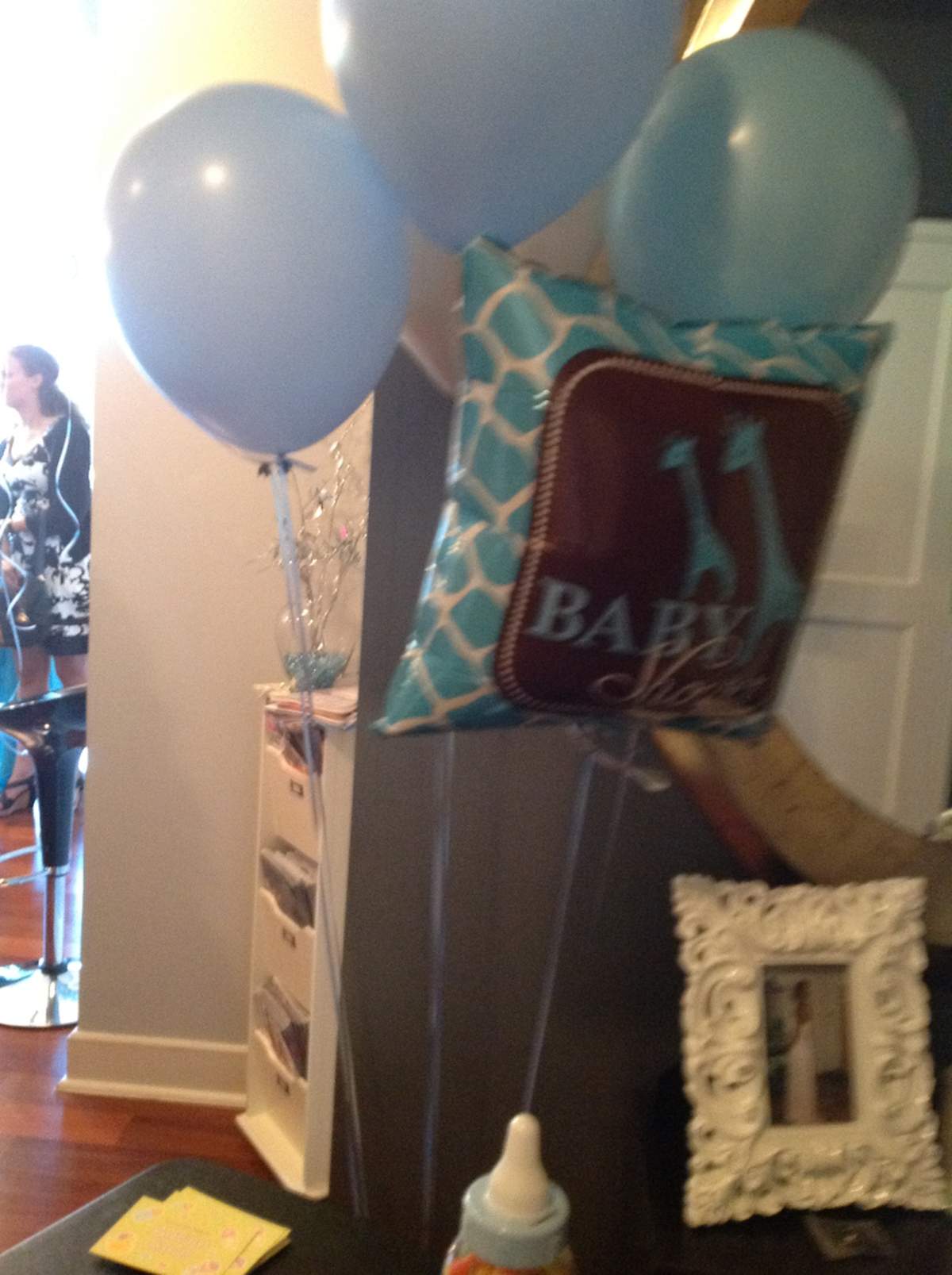 A Giraffe Themed Shower - Giraffe 