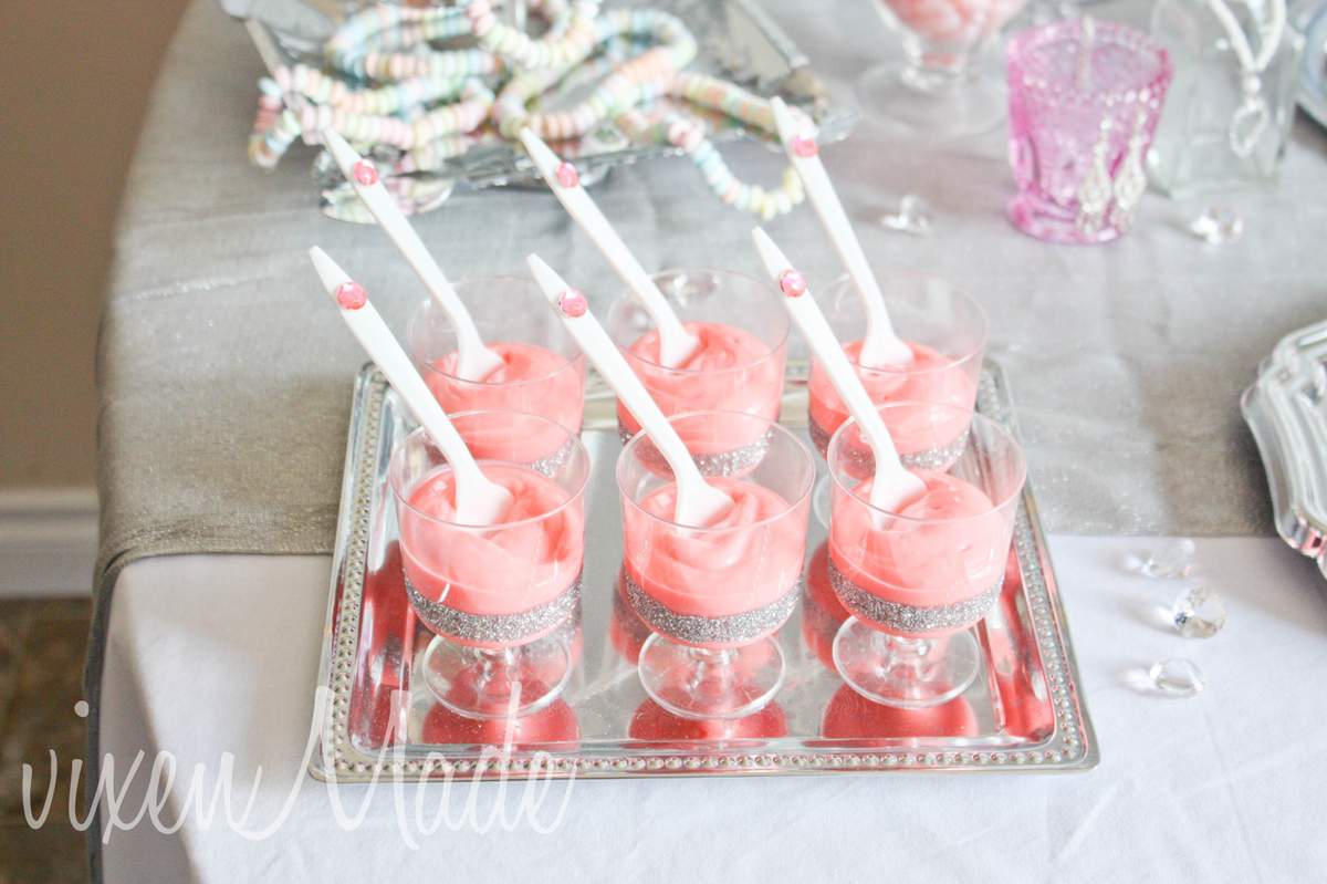 Bling Birthday Party Ideas Photo 1 Of 23 Catch My Party Bling Birthday Party Ideas Photo 1 Of 23 Catch My Party