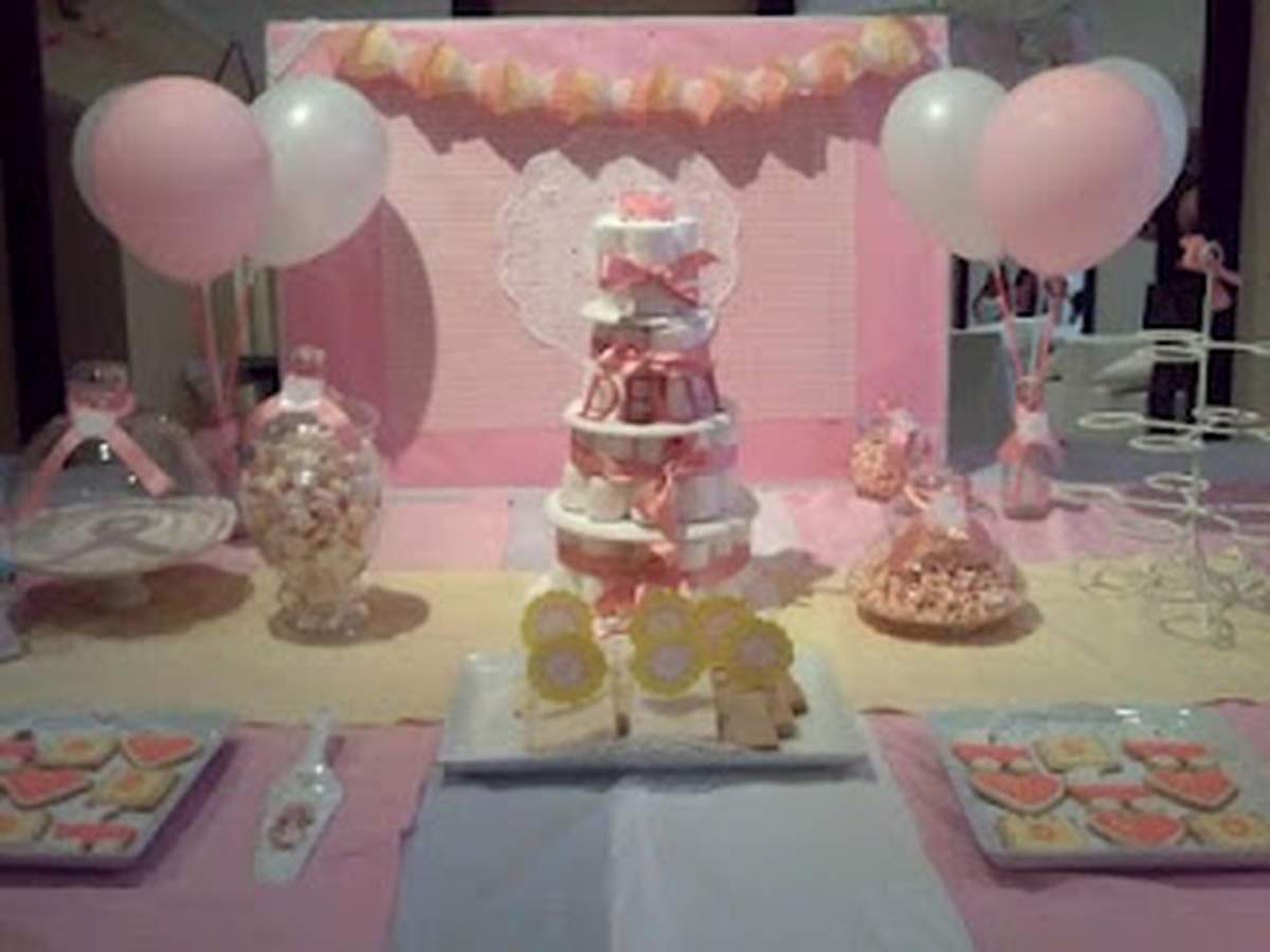 Delfi's Baby Shower - Pink and Yellow Vintage 
