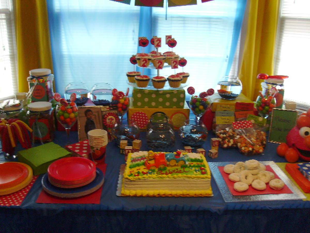 Gabriel's 2nd birthday - Elmo