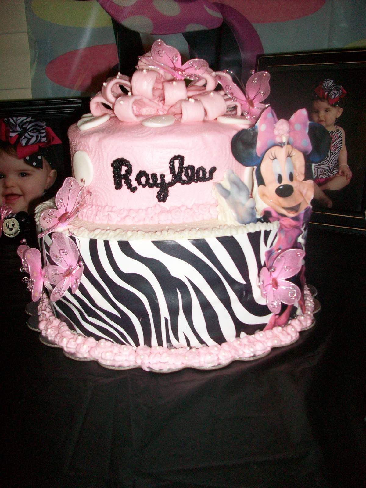 Raylee's 1st Birthday Party - Minnie Mouse