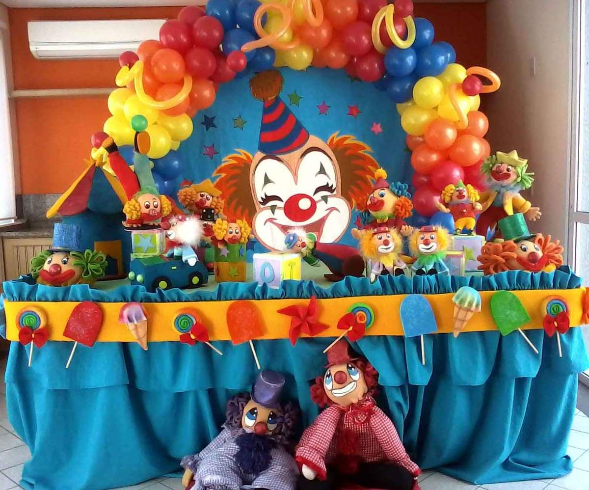 CIRCUS - None
