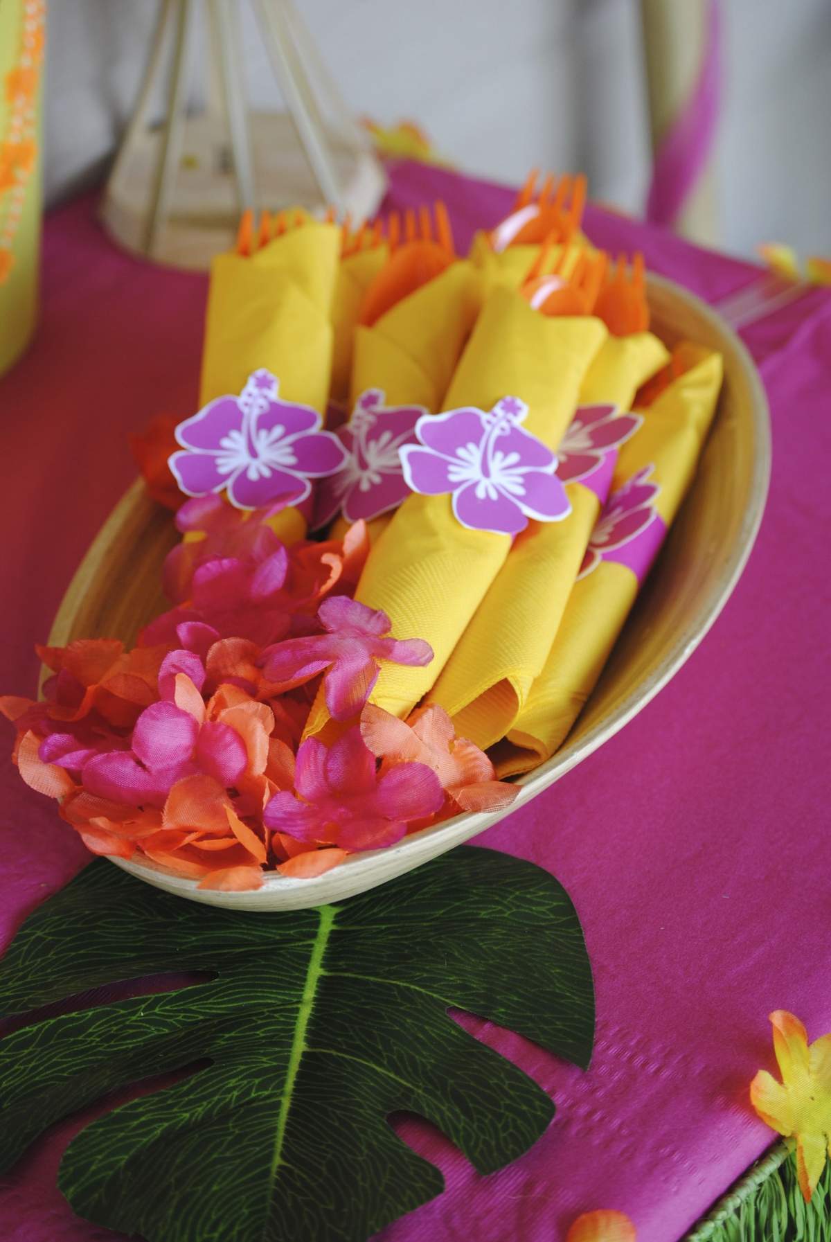 Alyssa's Luau - Hawaiian Luau