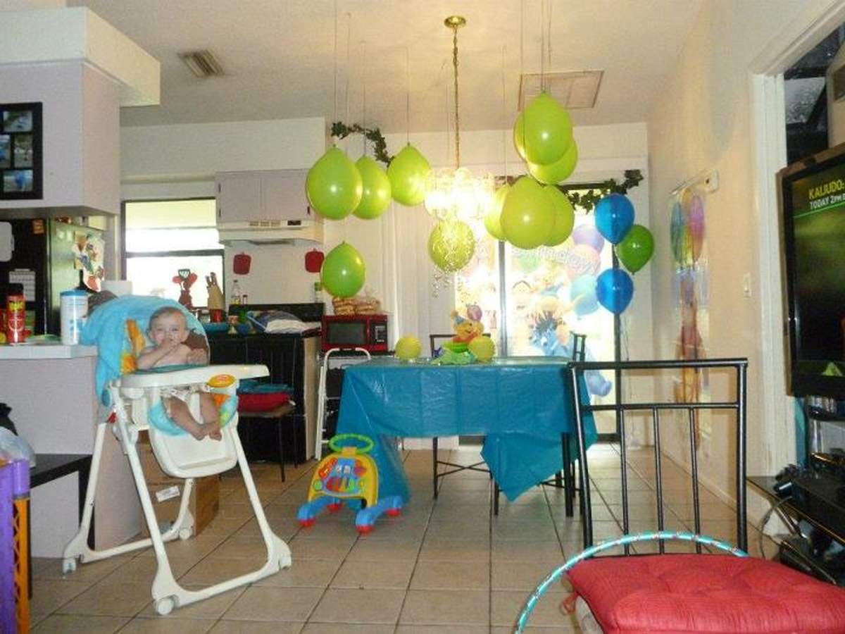 Nicolai's 1st Birthday - Winnie the pooh 