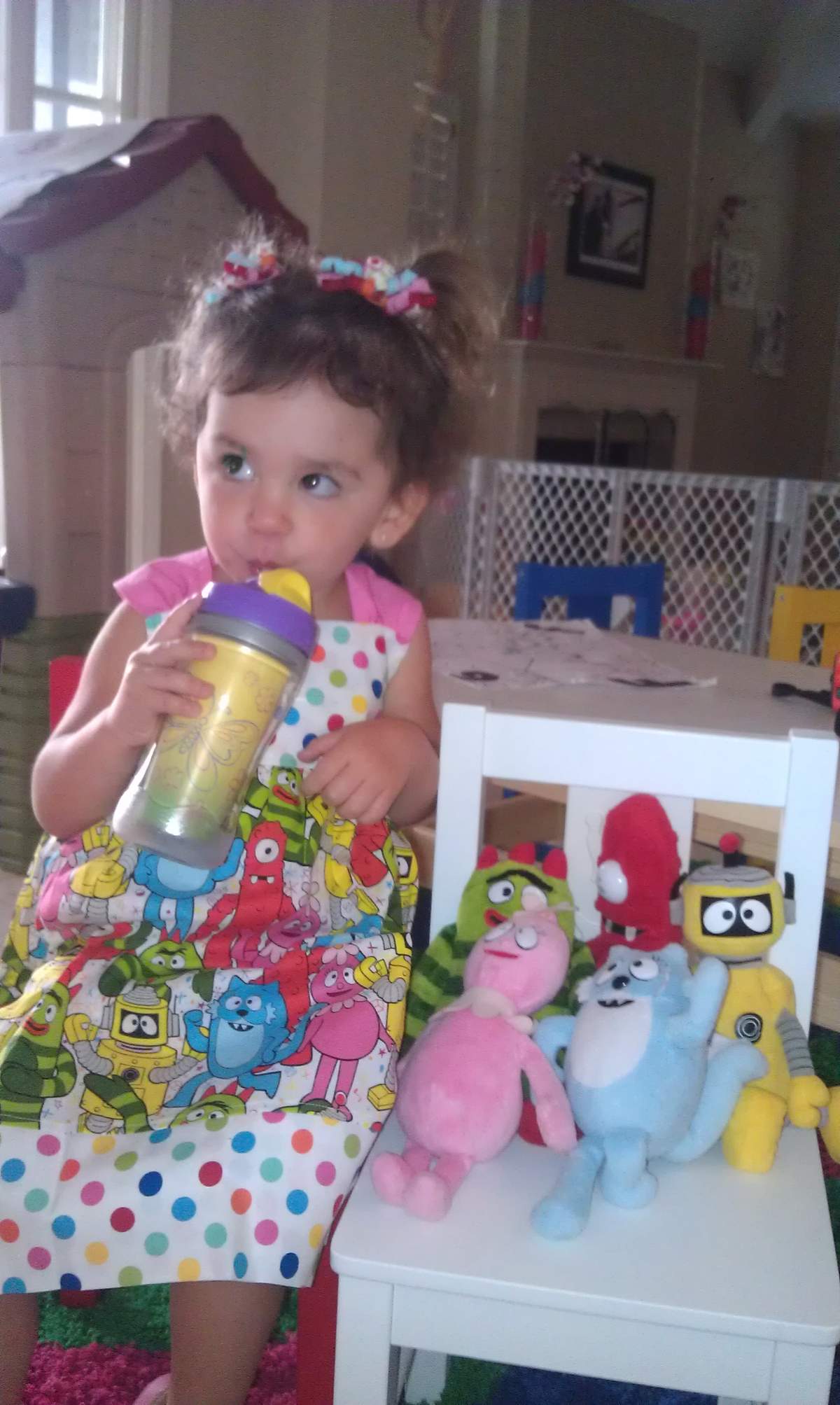 Yo Gabba Gabba!  Ariana Turns 2!! - Yo Gabba Gabba 