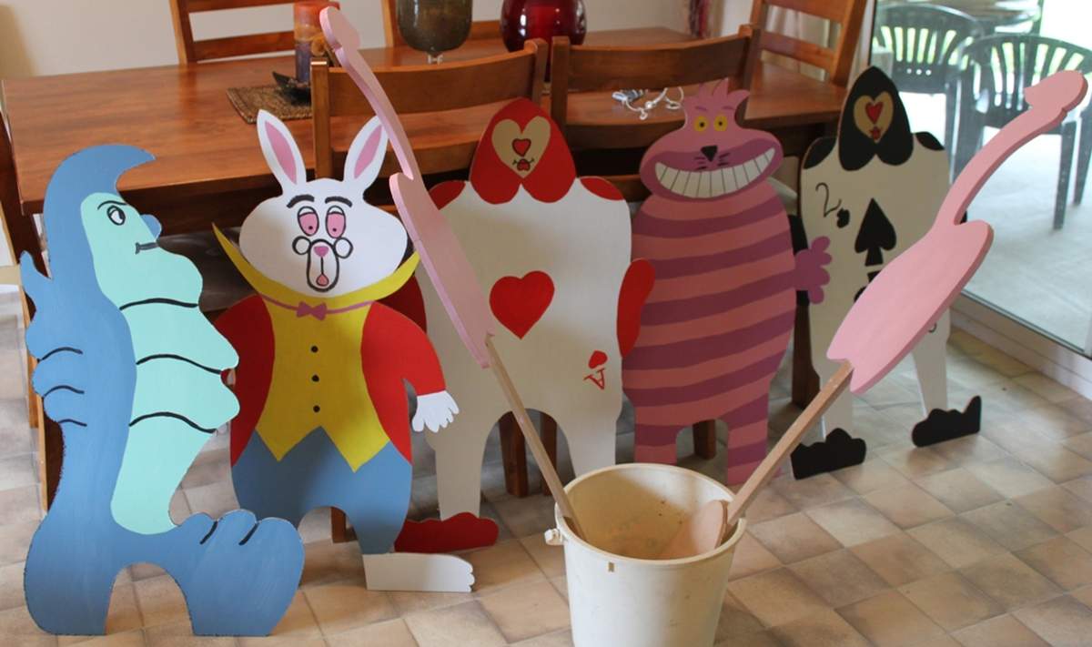 Teenage Tea Party - Alice in Wonderland, Mad Tea Party