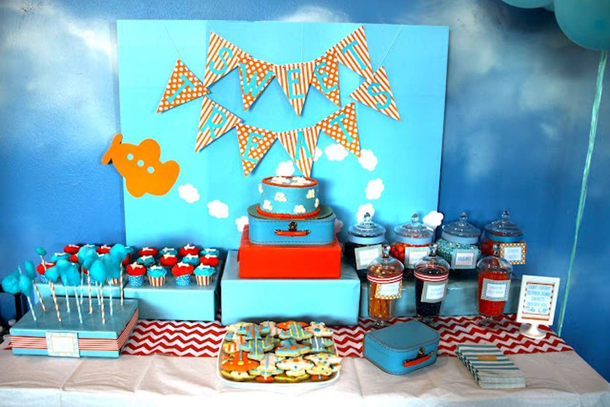 Customer Airplane Party (Daily Dimples) - Airplane