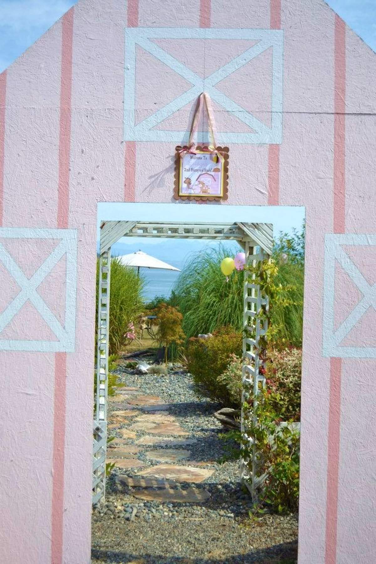 Girly Gingham Barnyard Bash - Down on the Farm