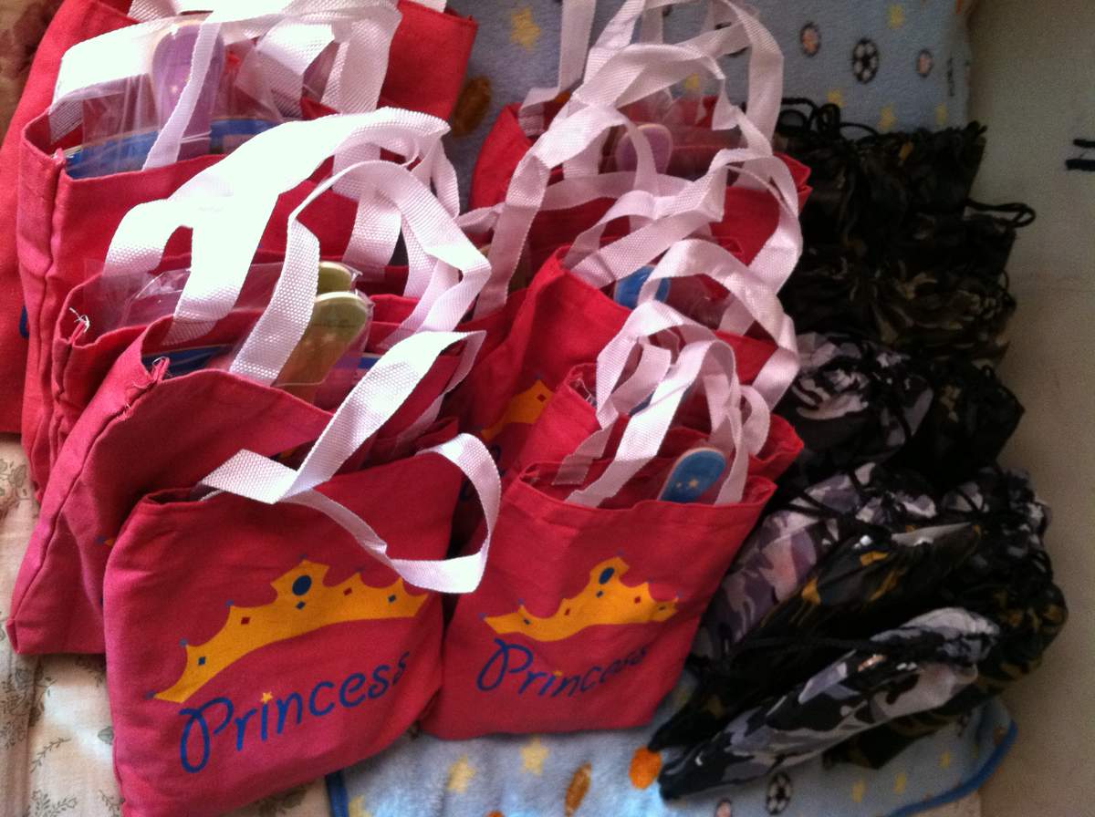 DESTINY AND MARIAH's JUICY COUTURE PARTY - JUICY COUTURE INSPIRED BIRTHDAY PARTY! 