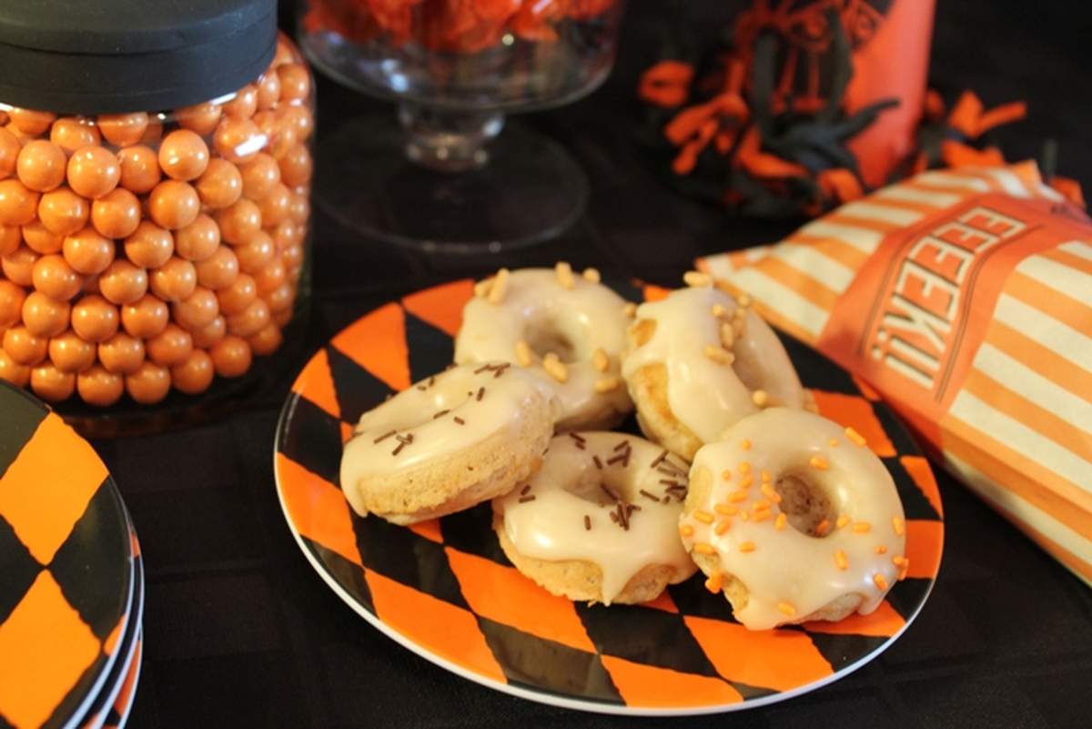 Man in the Moon - halloween tablescape