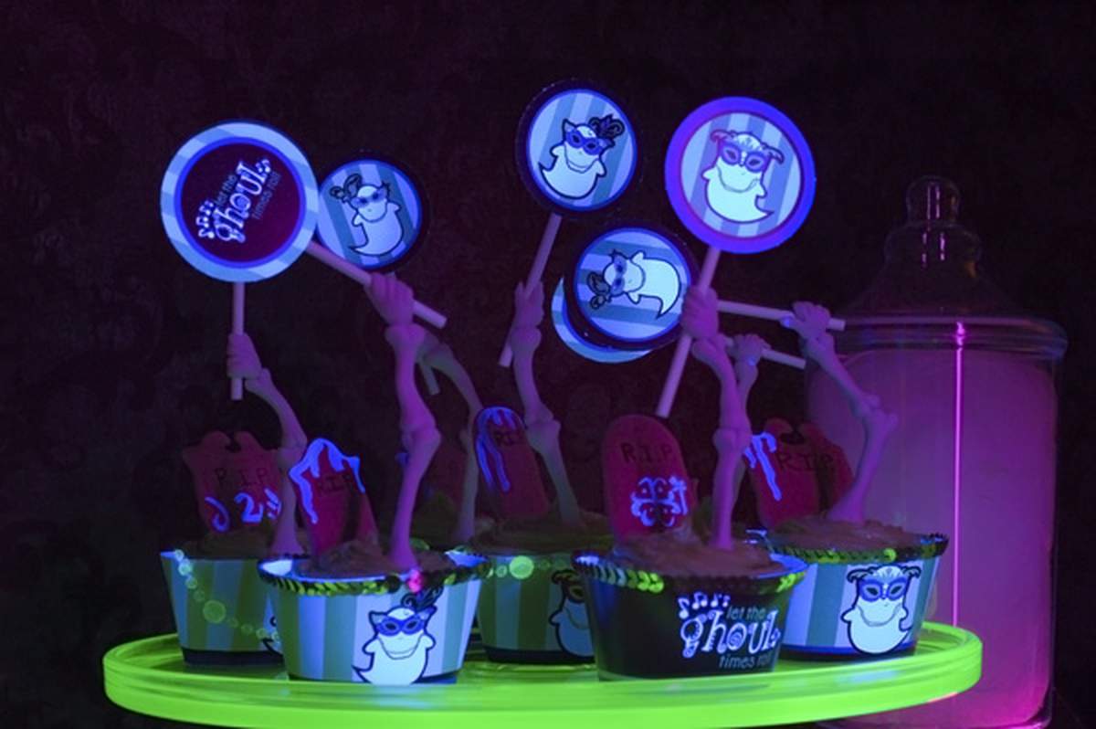 Glow in the Dark Black Light Halloween Party Ideas Photo 2 of 65