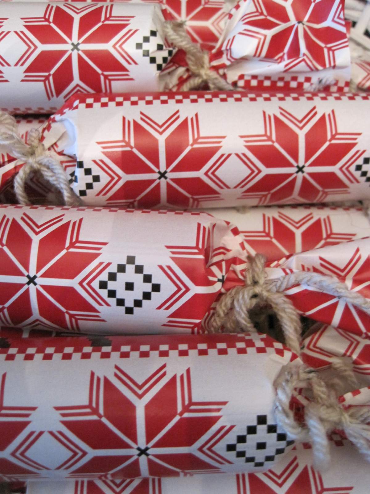 Red & Black Deer Silhouettes Christmas/Holiday Party Ideas | Photo 6 of