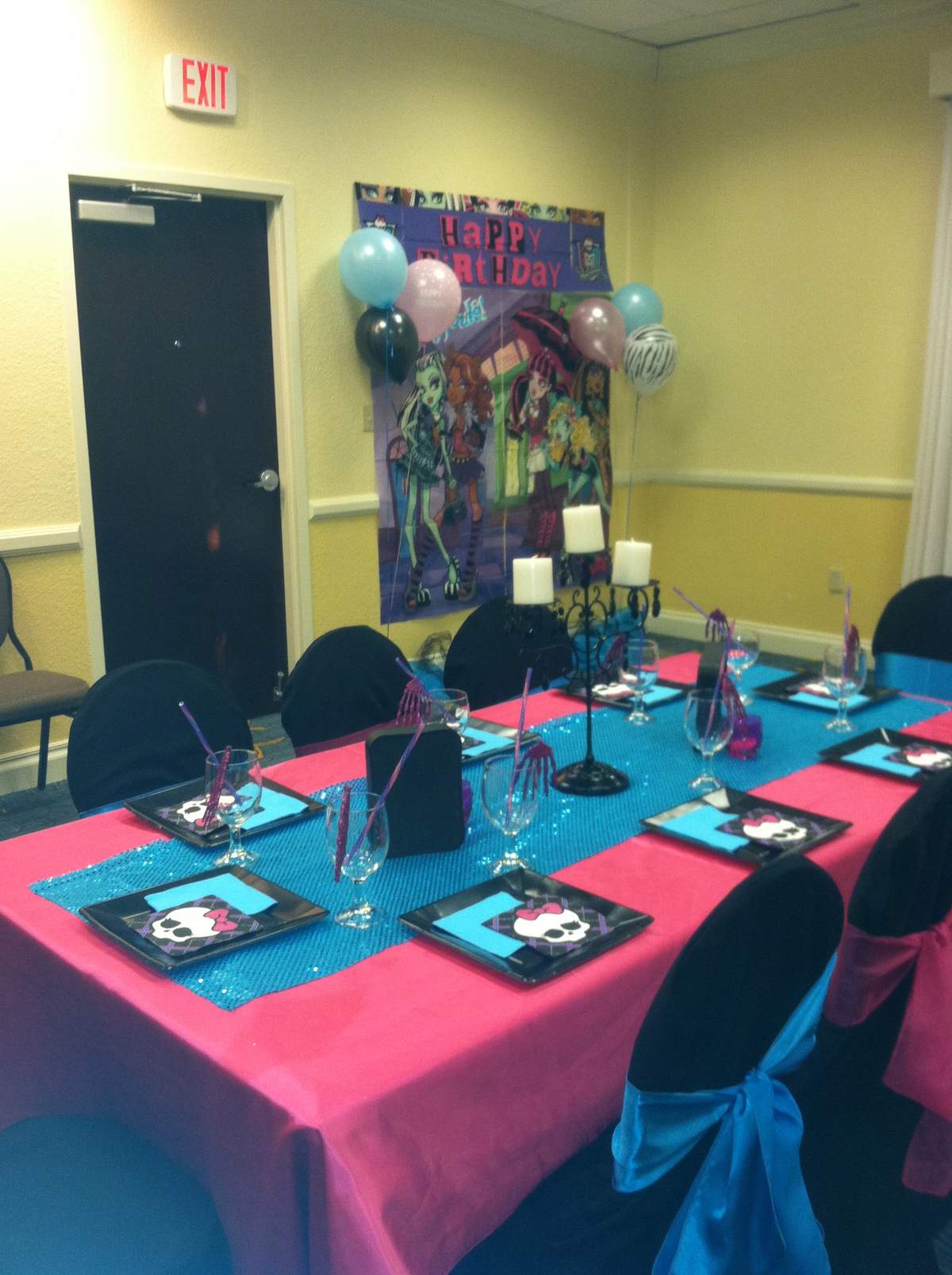 Zion's Monster High Glam Birthday Bash - None