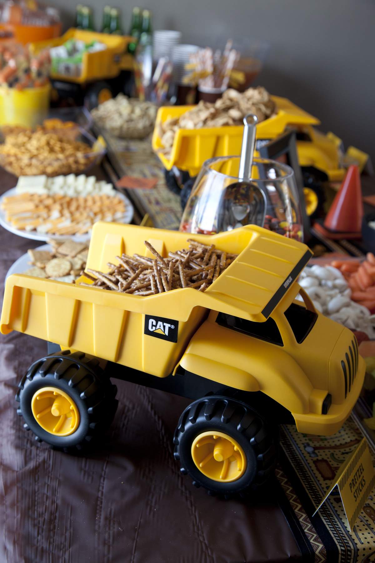 Construction 2nd Birthday Party Birthday Party Ideas Photo 21 Of 33