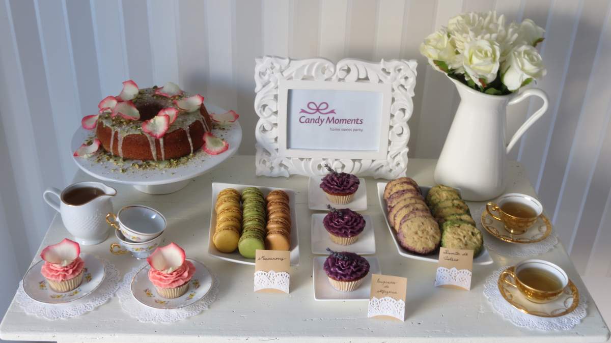 Vintage Tea Party - Tea