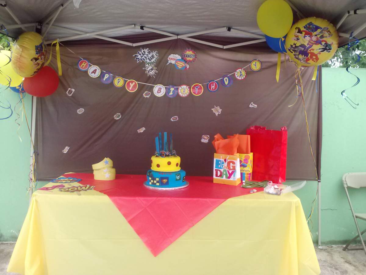 Kevin 5 birthday  - Justice League