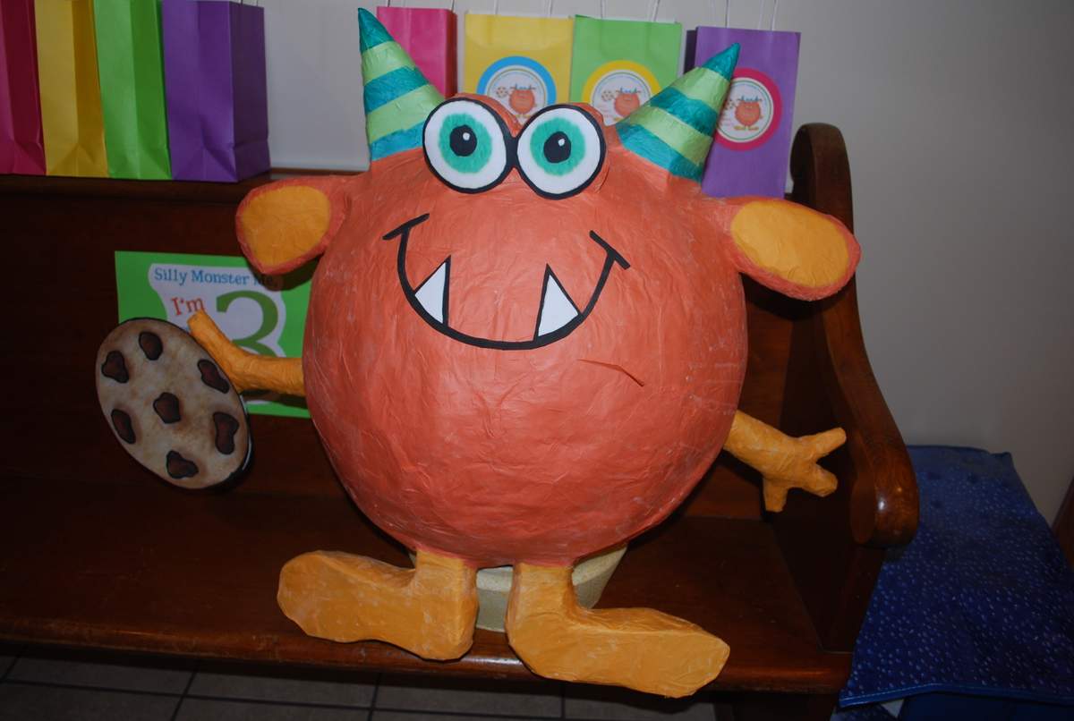 Vance (3) & Karly's (1) Joint Birthday Party - a Monster/Cookie Theme - Cute Monsters & Cookies
