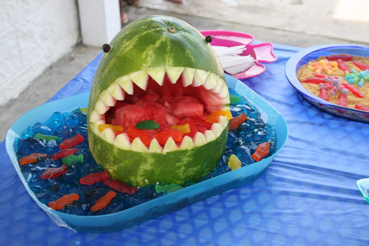 Chloe is 5! - Dolphins and whales!