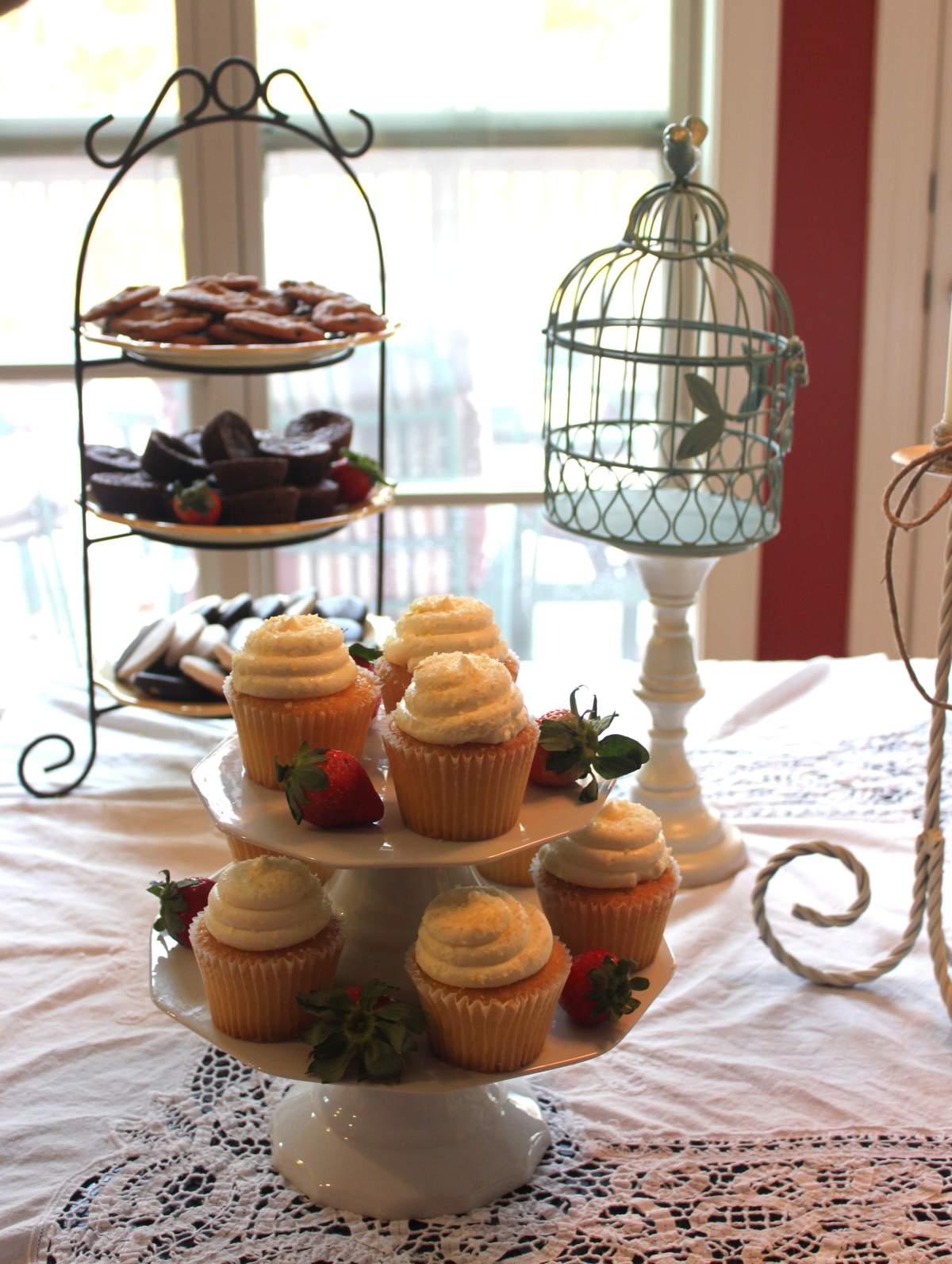 Cherie & Patrick - Vintage Shabby Chic