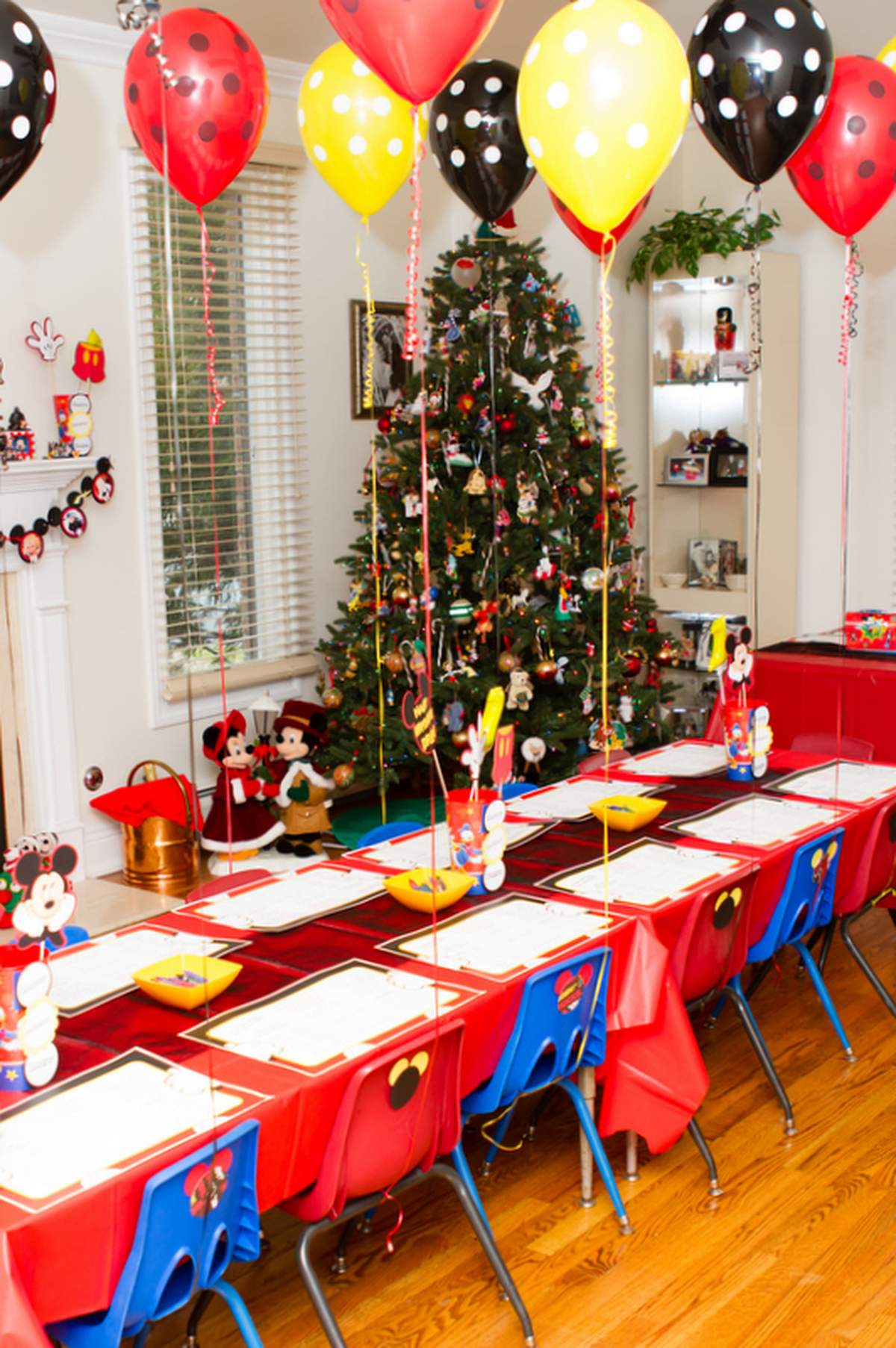 Meeska Mouska Mickey Mouse Fun!  Drew Turns ONE! - Mickey Mouse