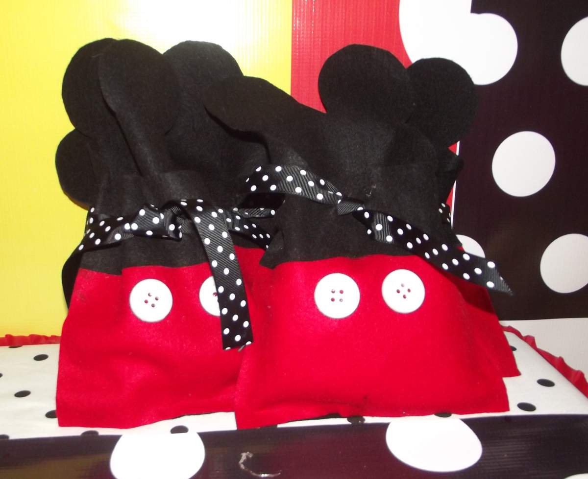 Mickey Mouse - Mickey Mouse
