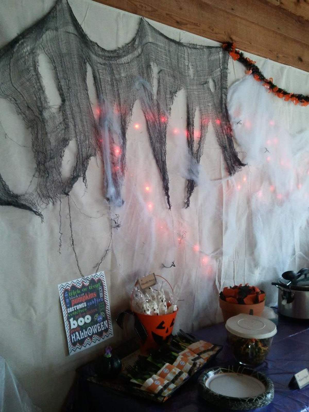 Halloween Hullabaloo - Spiders