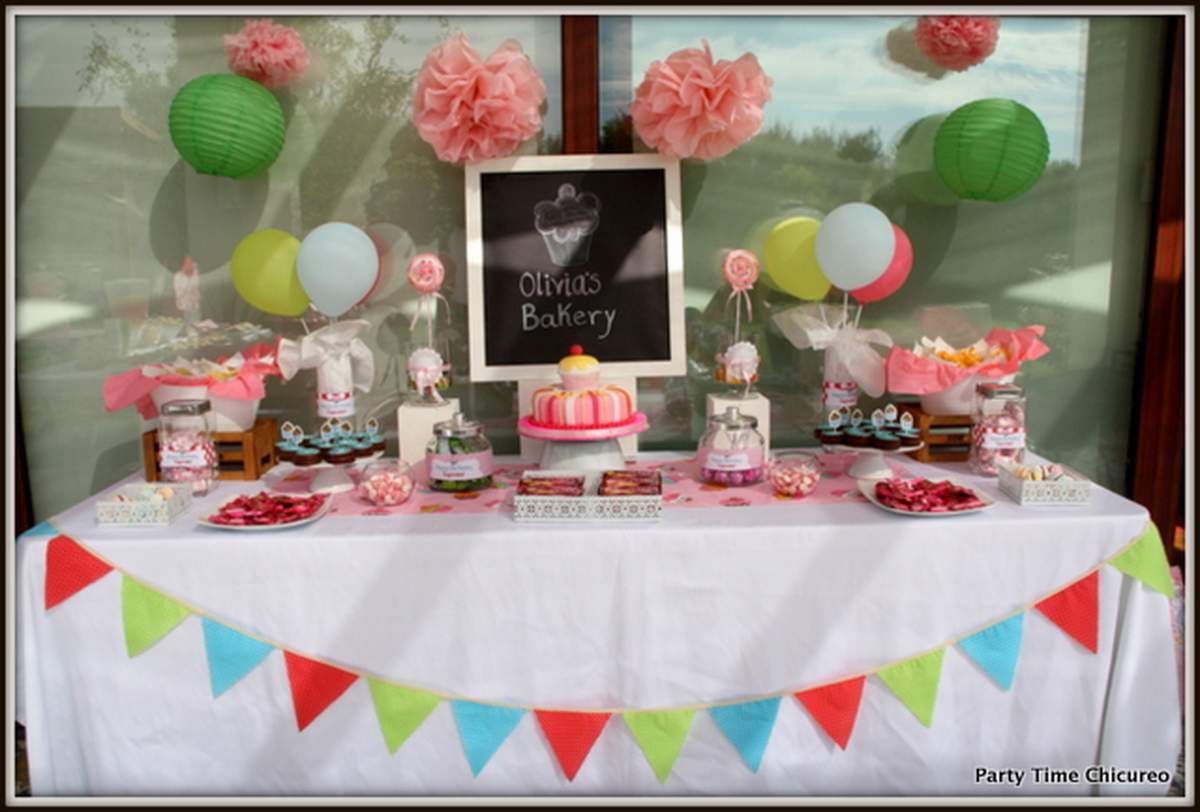 Olivia's Bakery - None