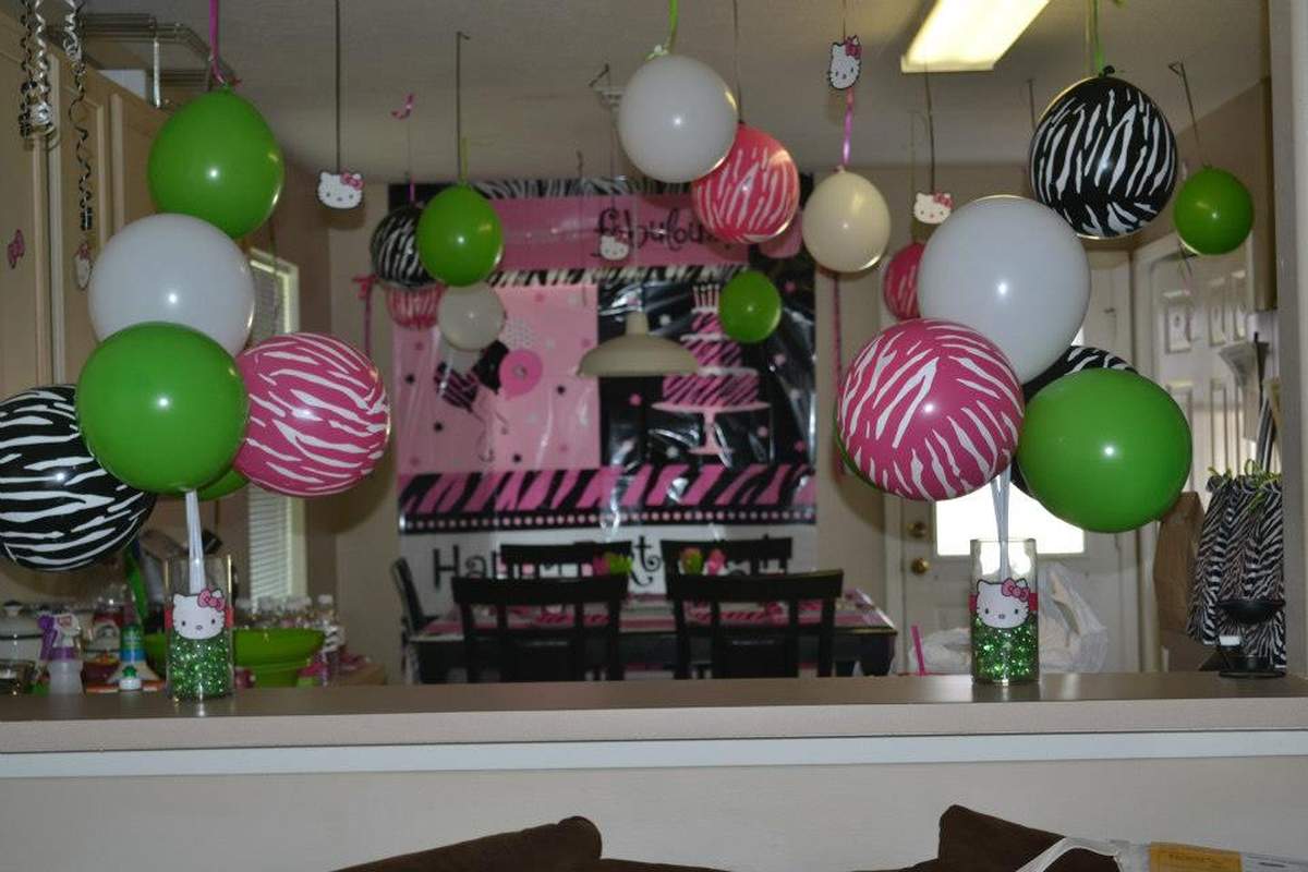 Marisela's 17th Bday - Hello Kity & Zebra