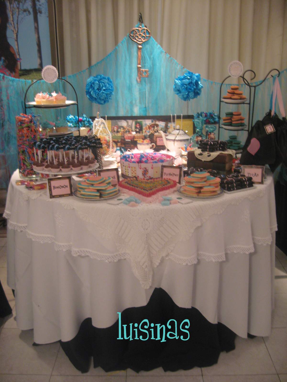 15 años Sofía - Alice in Wonderland
