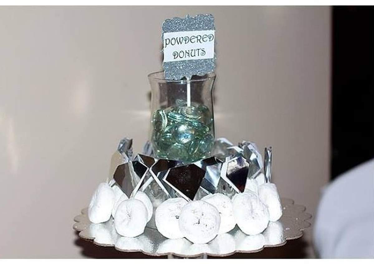 Diamonds and Pearls Bridal/Wedding Shower Party Ideas Photo 2 of 9
