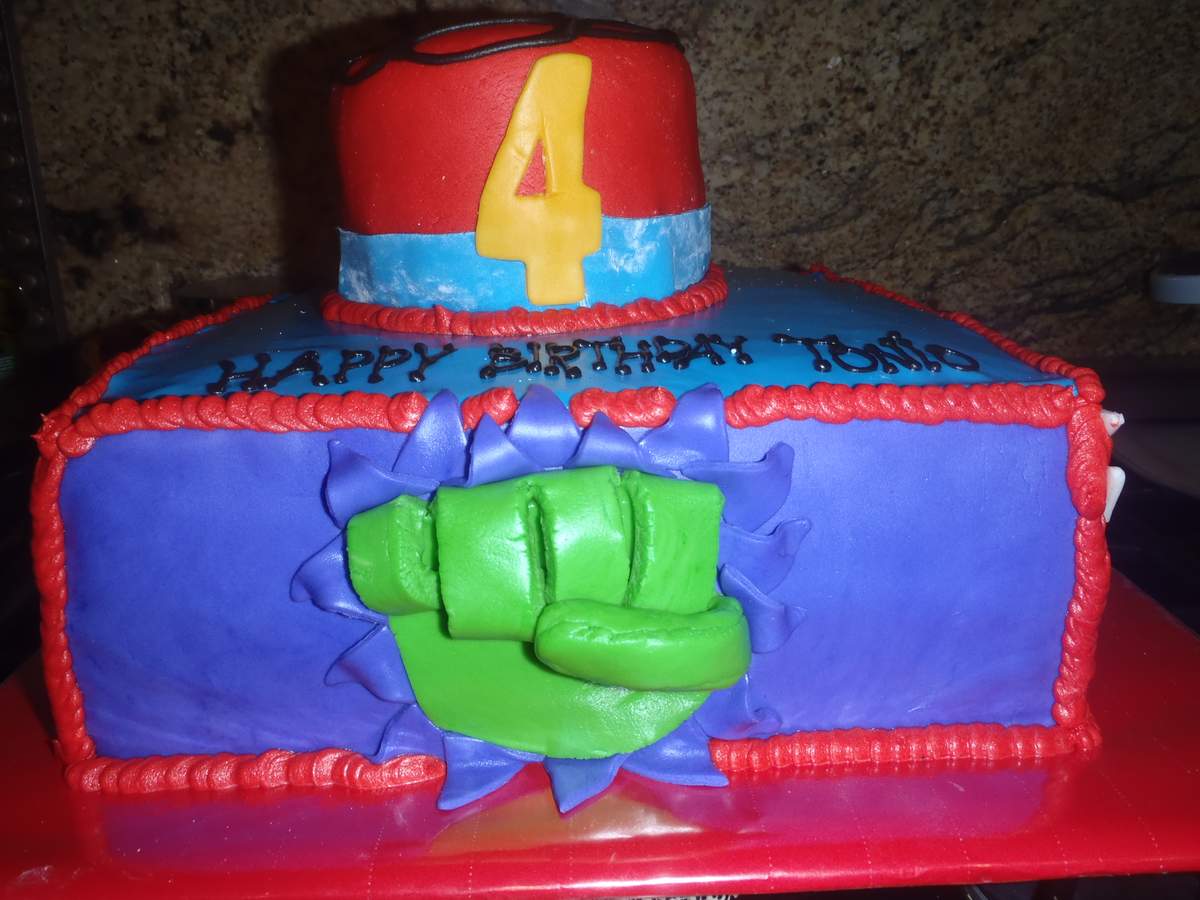 Tonio is 4! - Marvel SuperHero