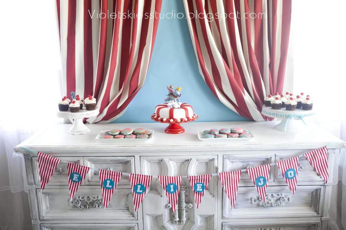 Ellie's 3rd Birthday - Dumbo Circus