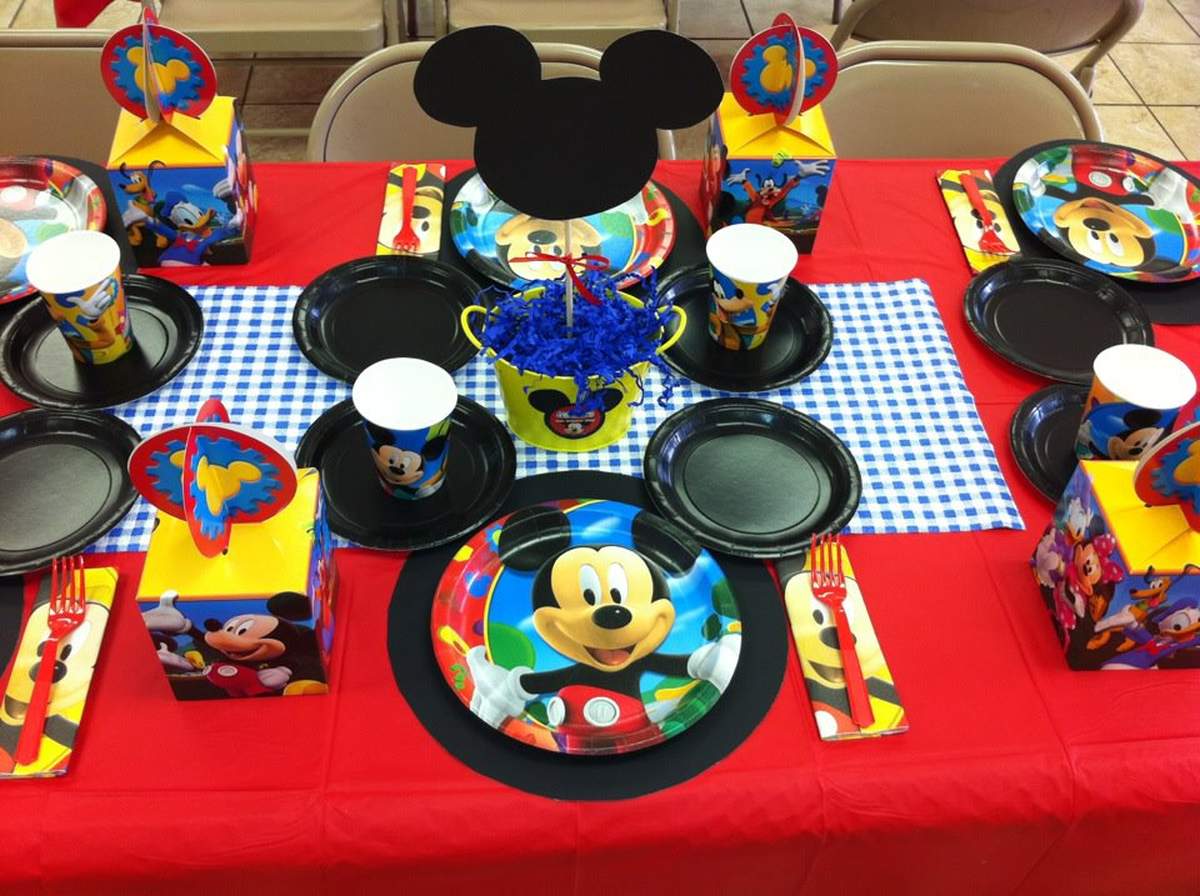 Traidan's Clubhouse (Mickey Mouse) - Mickey Mouse