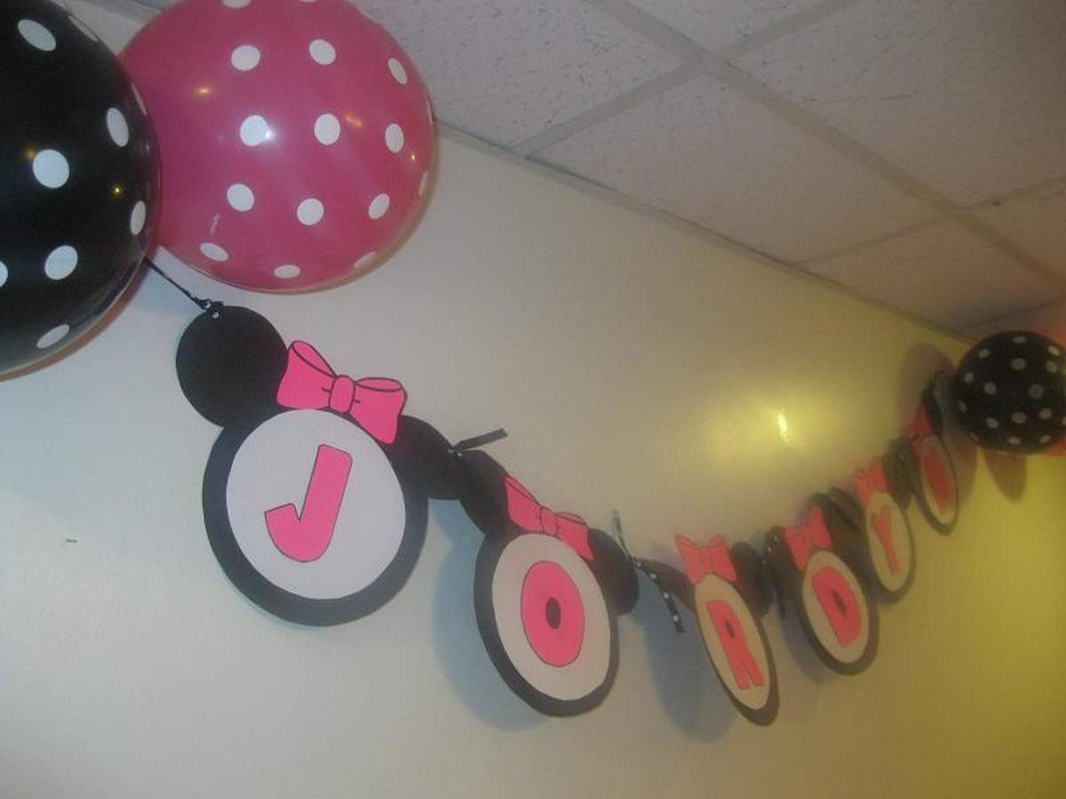 A Minnie-rific Baby Shower - Minnie Mouse