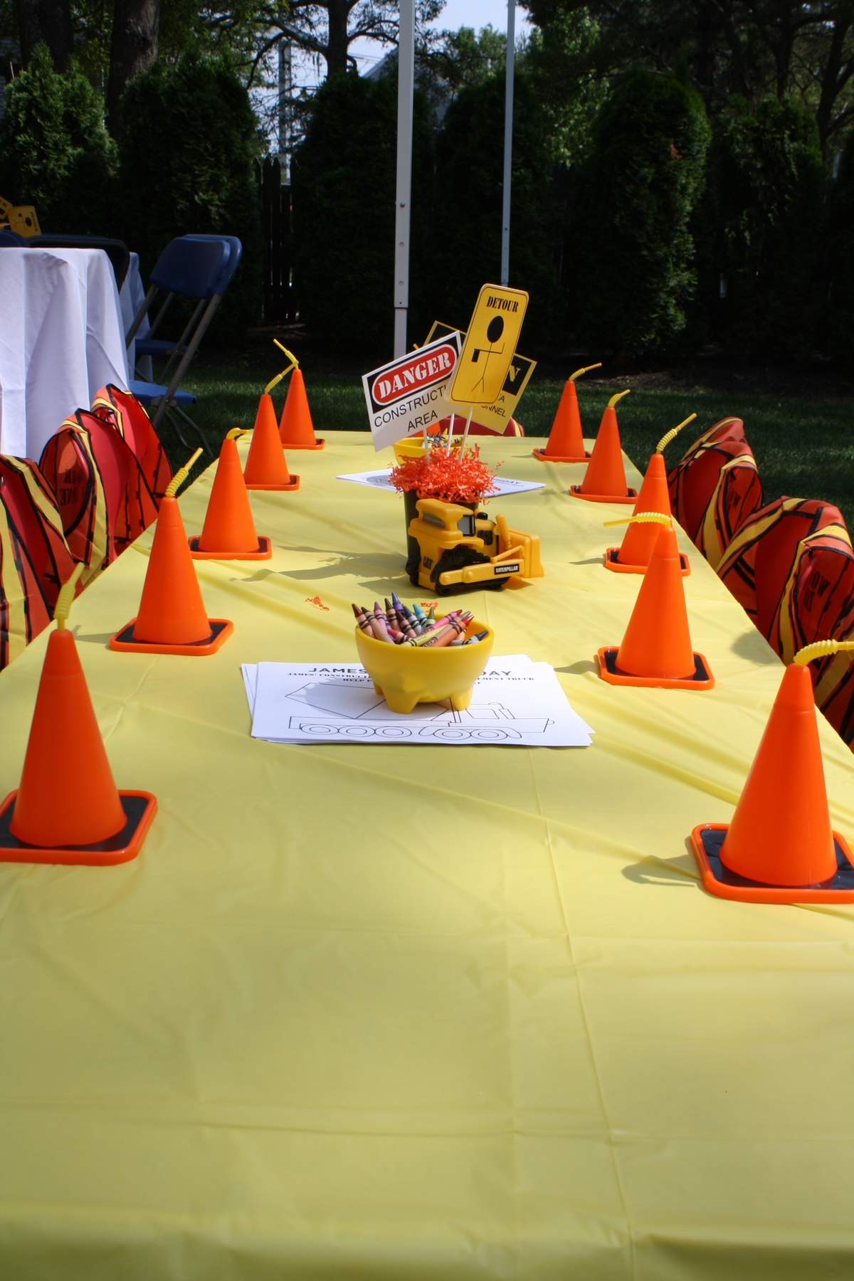 James' 3rd Birthday - Construction
