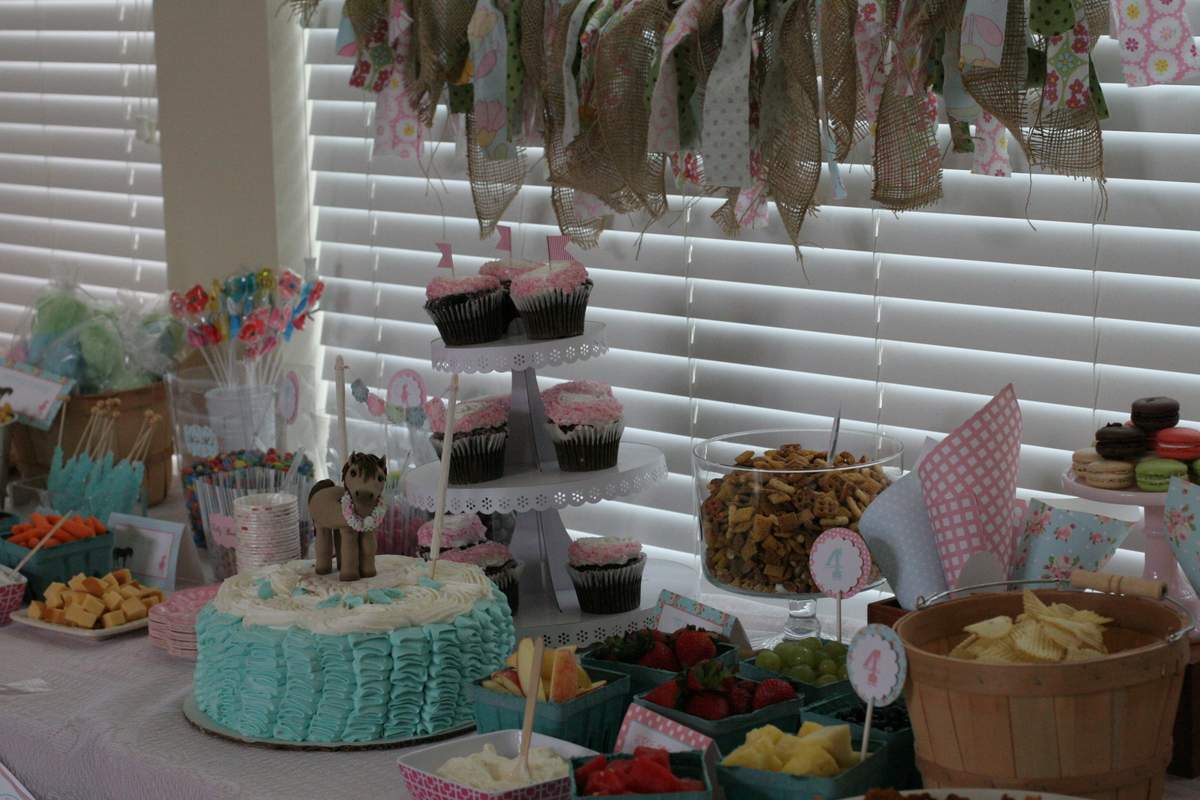 Ponies, Shabby Chic, Old Fashioned Fun! Birthday Party Ideas Photo 10 of 29 Catch My Party