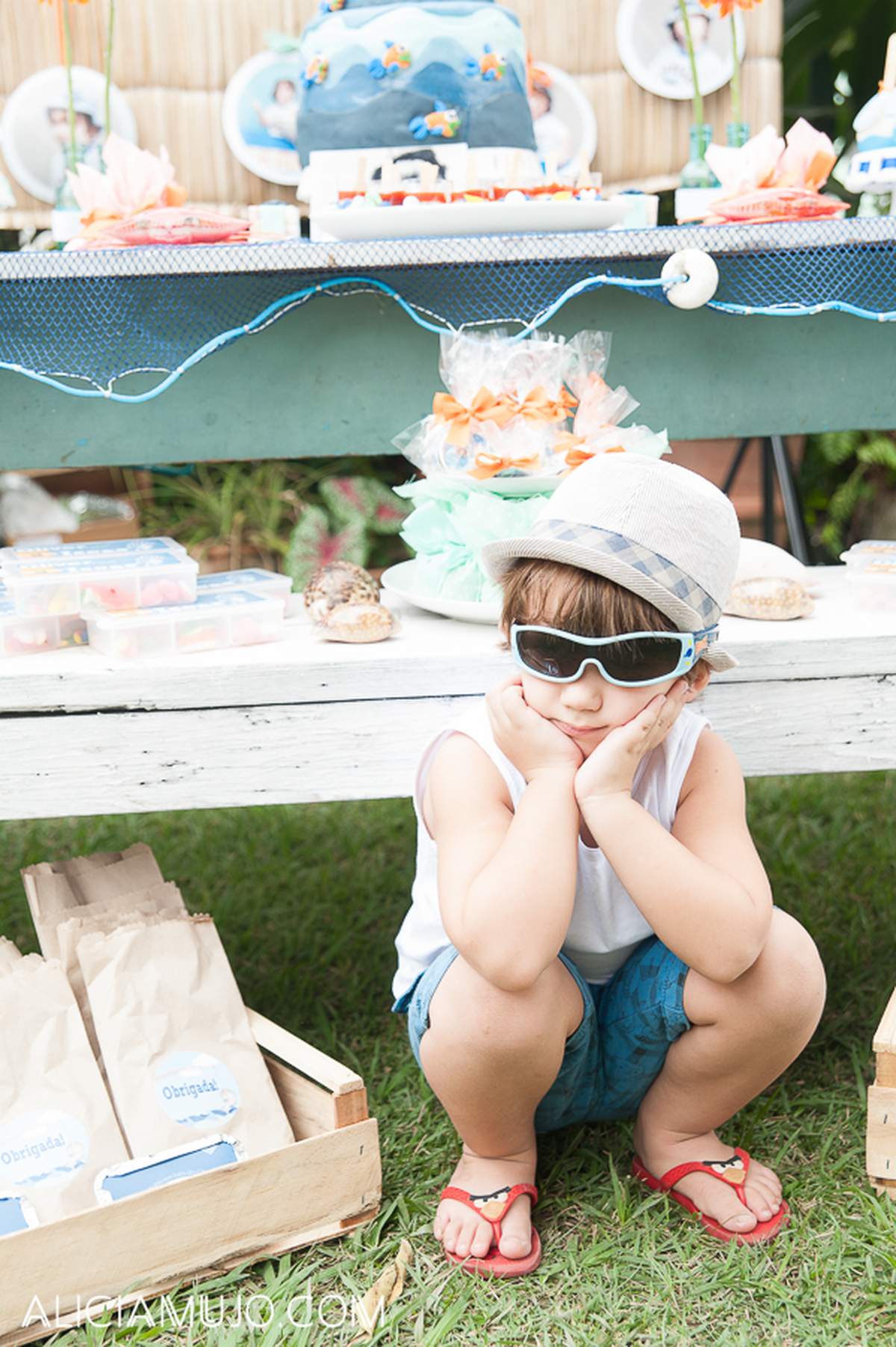 Oliver's fishing party - Gone fishing