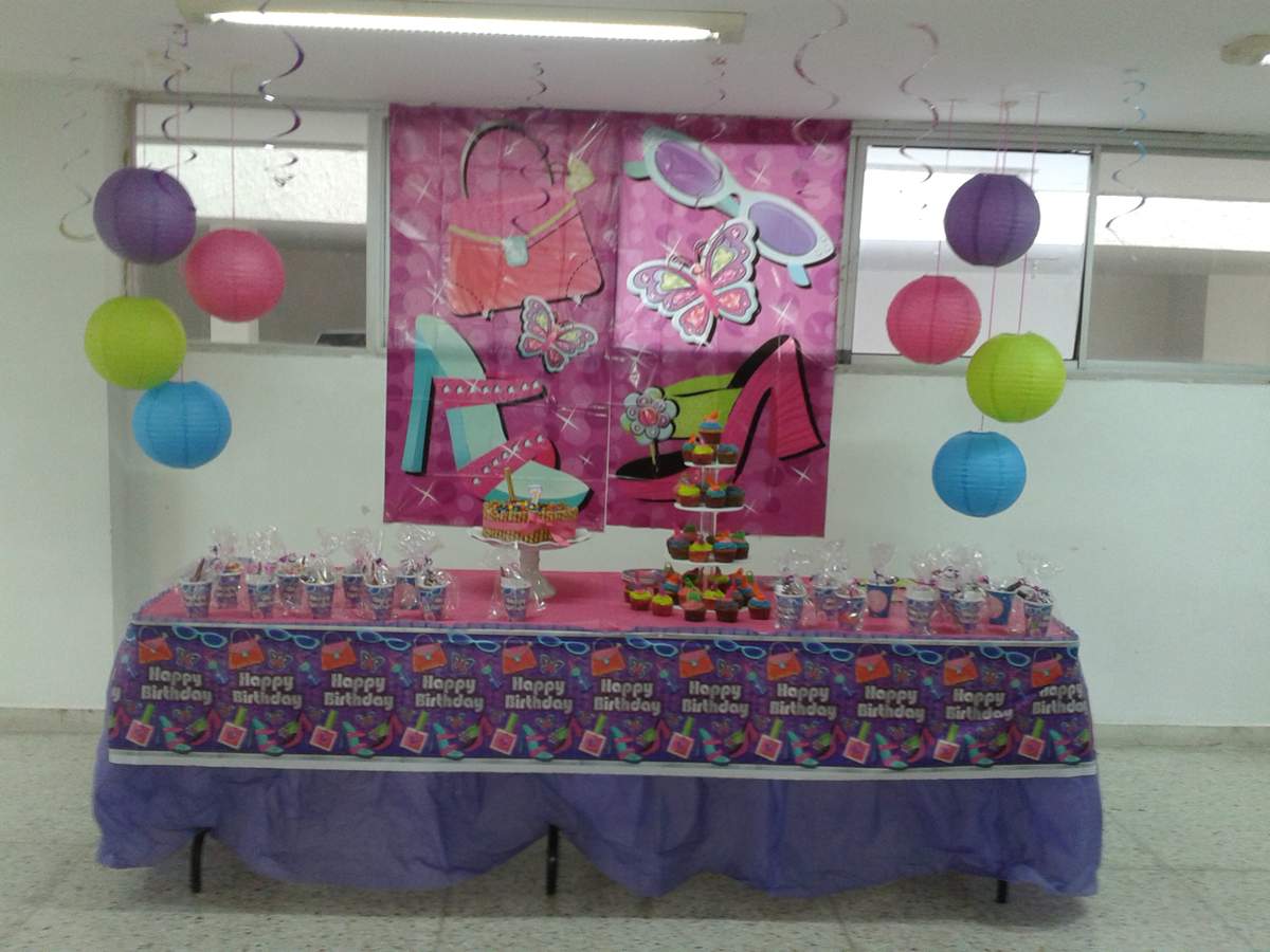Fashionista  - Glam Girl Fashion Show