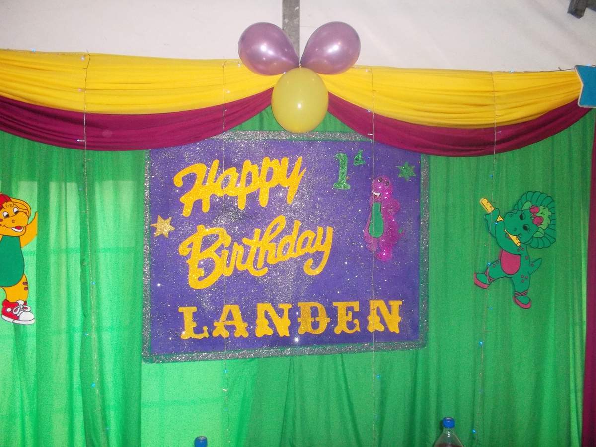 Landen`s 1st birthday - Barney the Dinosaur