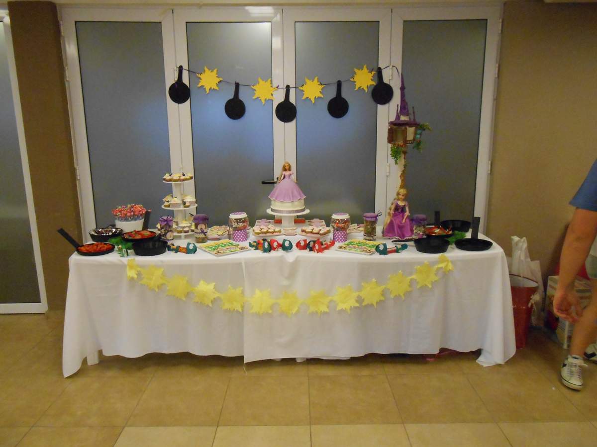 Raspunzel - Princess Birthday Party 