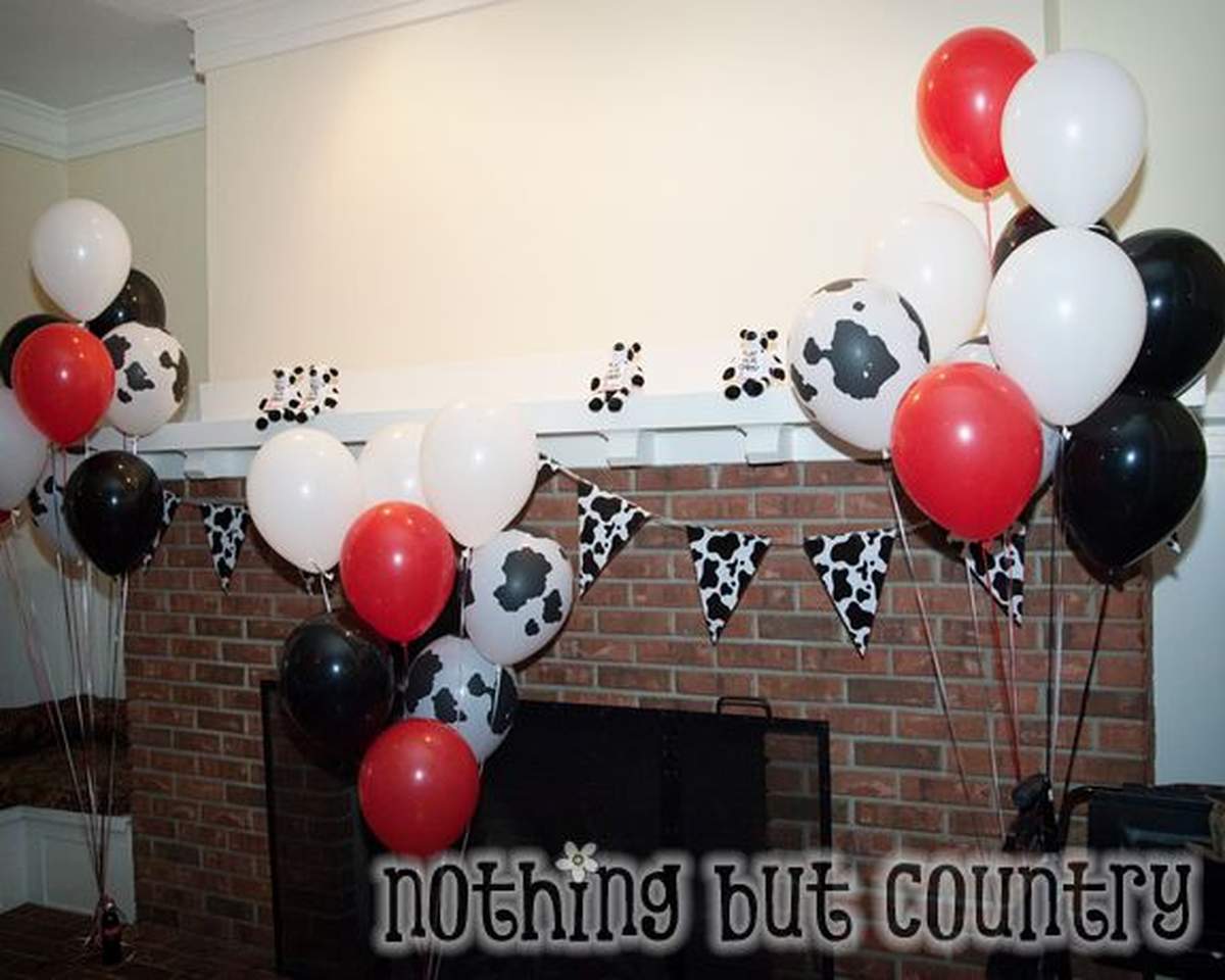 Chickfila Cows Birthday Party Ideas Photo 1 of 33 Catch My Party